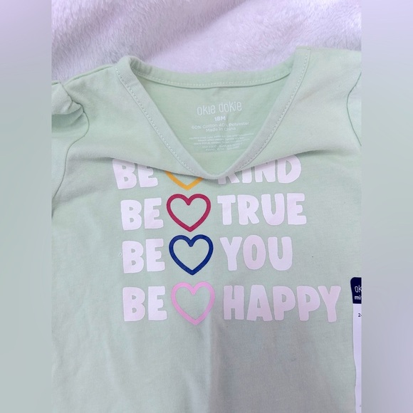 Okie Dokie Girls Sz 18 months Green Graphic Tee bodysuit and Shorts Set - Picture 2 of 3